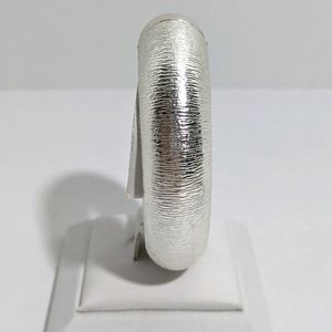 Vintage 80's Textured Silver Oval Clamper Bracelet